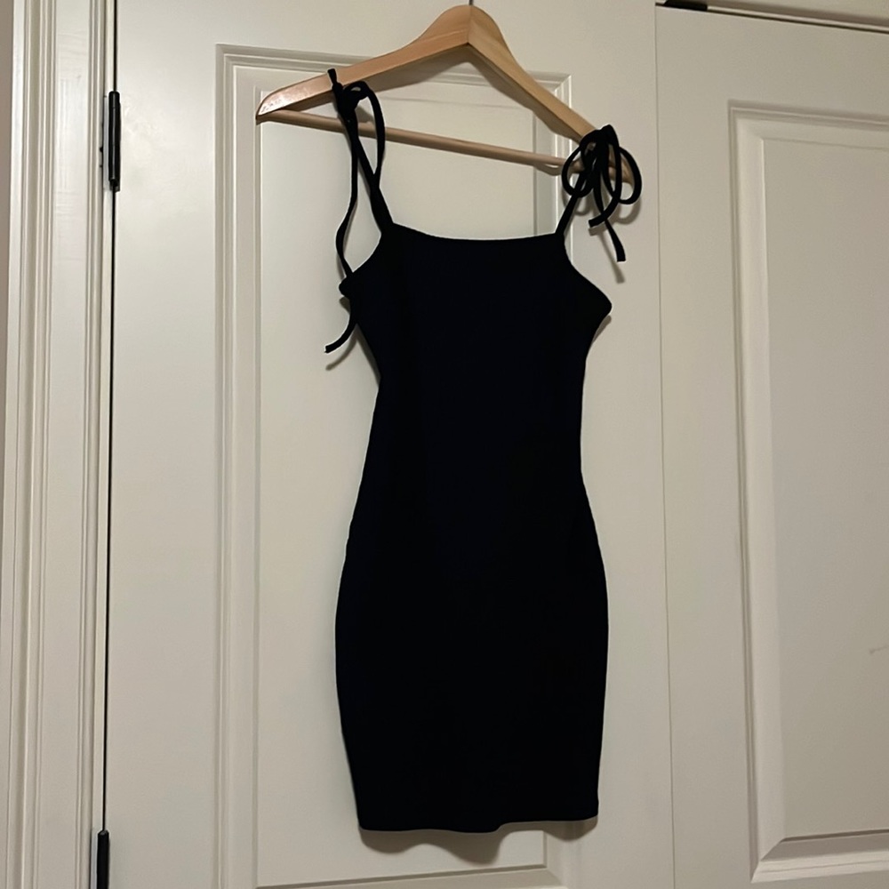 Black Bodycon Dress